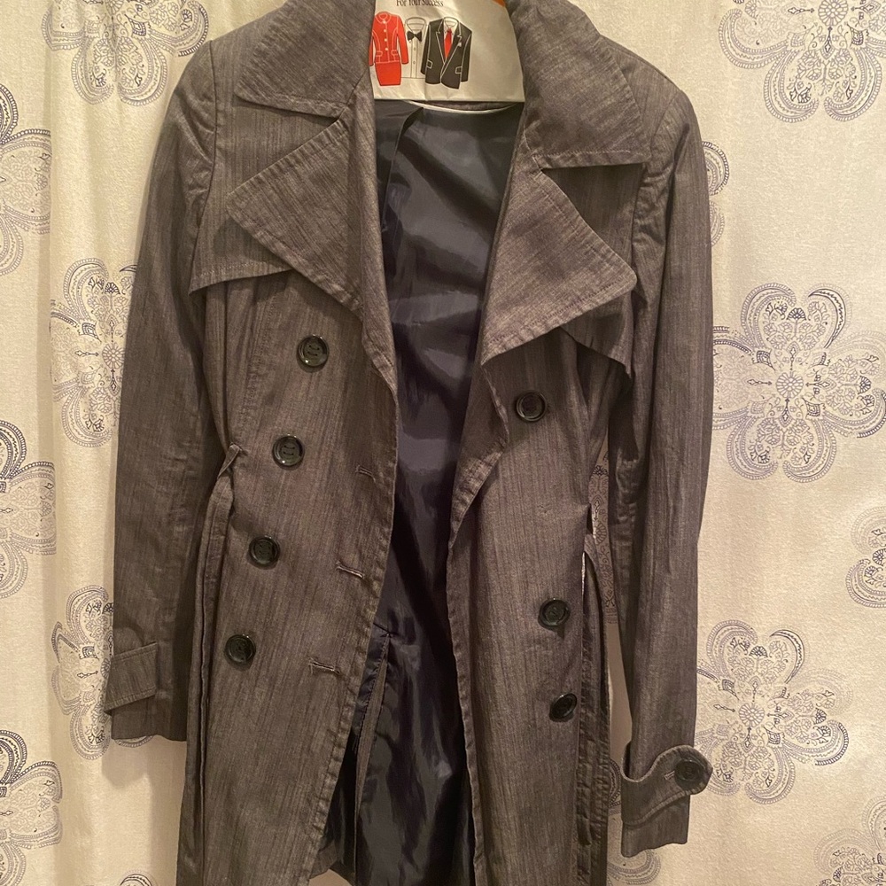 Grey trench coat!